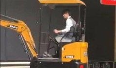 大v娱乐圈爆料挖掘机,大V爆料挖掘机背后的惊人真相